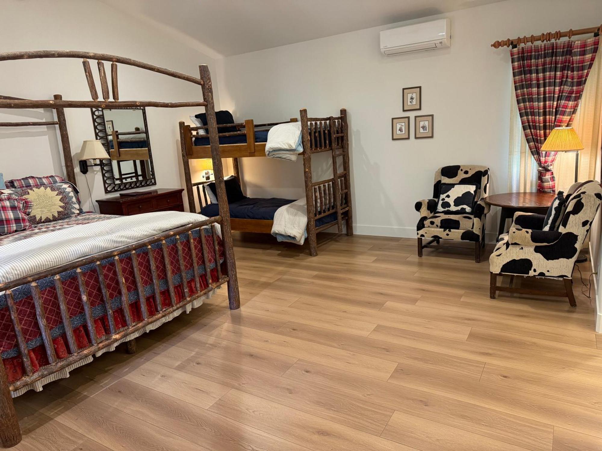 Circle Bar B Guest Ranch Ξενοδοχείο Capitan Εξωτερικό φωτογραφία